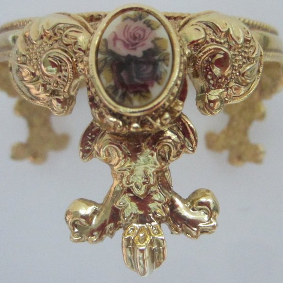 SOLD - Picture 7 of 8